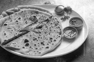 Paneer paratha