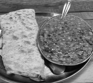 2 butter Naan + Egg Tadka