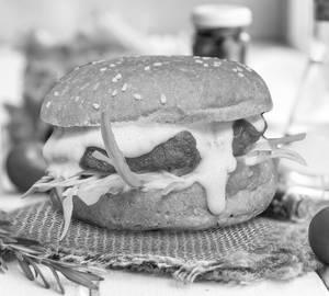 Cheese Chicken Burger