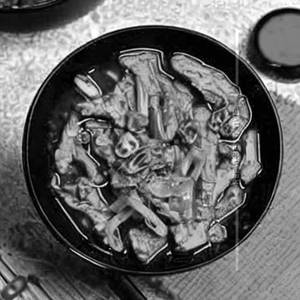 Black Chilli Pot Noodles [Fish]