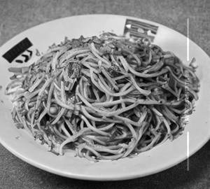 Chilly garlic noodles