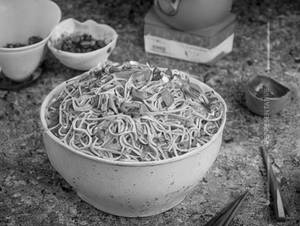 Egg Hakka Noodles