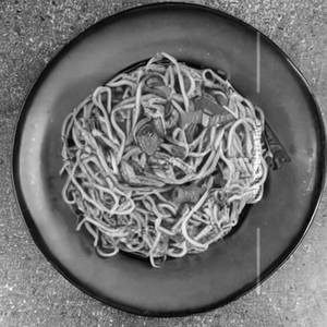 Burnt Garlic Noodles  [Veg]