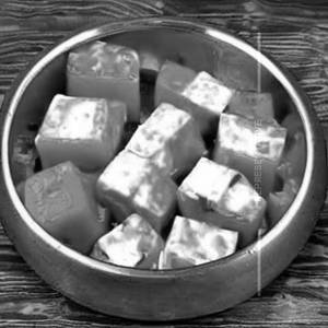 Red bell pepper paneer