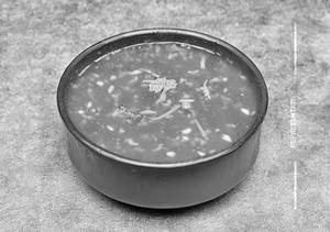 Veg talumein soup