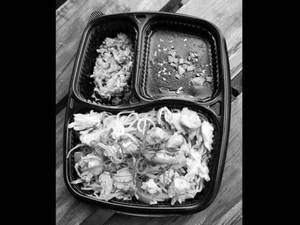 Hakka Noodles Chicken Bk