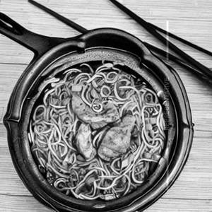 Hot Garlic Pot Noodles [Chicken]