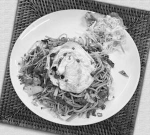 Chicken Classic Chinese Noodles