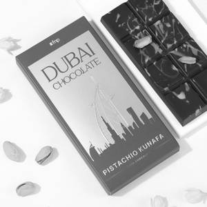 Dubai Pistachio Kunafa Chocolate