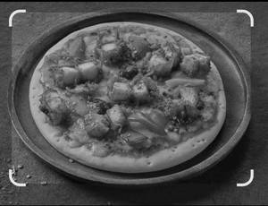 Chilli Paneer Pizza [8 inches]
