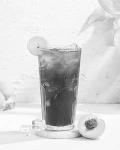 Fresh Peach Iced Tea
