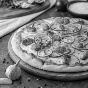 Chicken Kebab Pizza