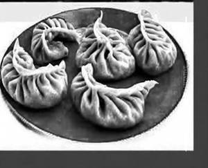 Chicken momos