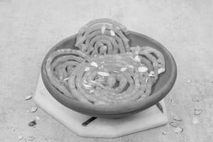 Desi Ghee Jalebi