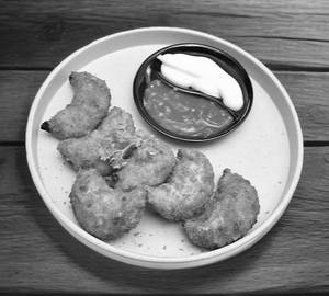 Chicken Kurkure Momos
