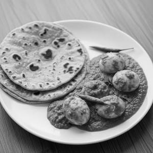 3 Chapati + Egg Roast 