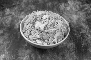 Egg Hakka Noodles