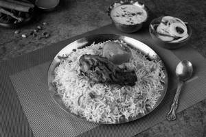 Tangdri Biryani  With Raita