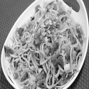 Veg Burnt Garlic Noodles