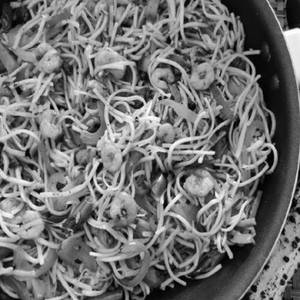 Prwans Hakka Noodles