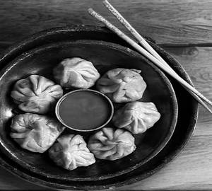 Veg Momos 5 Piecs