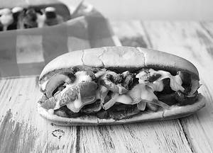 CHEESE MUSHROOM CHICKEN SUB