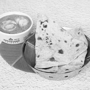 Chapati With Egg Masala