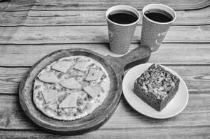 Reg. Chicken Salami + 2 Coke + Chocolate Brownie