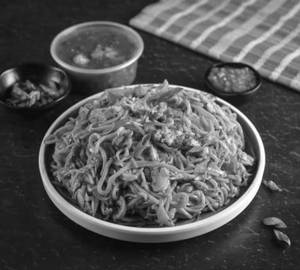 Chicken Manchurian Noodles (With Gravy)