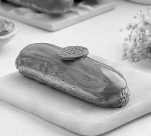 Salted Caramel Eclair