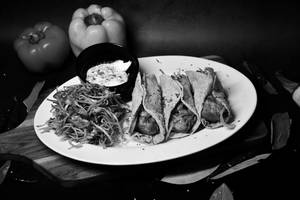 Paneer Pakoda Phulka Tacos (3 Pcs)