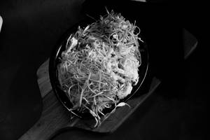 Egg Chicken Hakka Noodles
