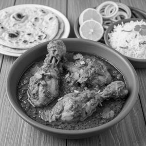 Homemade Chicken [Half] And 3 Butter Naan [Serves 2]