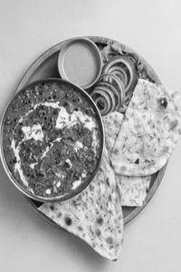 Dal Makhni + 2 Baby Naan +roasted Papad