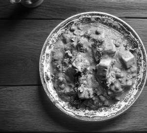 Matar paneer