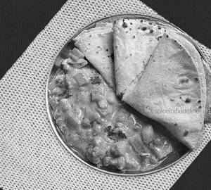 Chapati [2] with curry