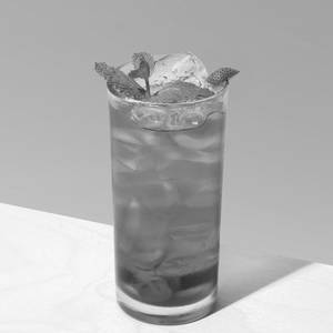 Rizz Strawberry Mojito