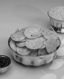 Thattai [200 Gms]