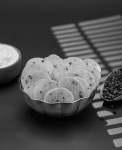 Pepper Thattai [200 Gms]