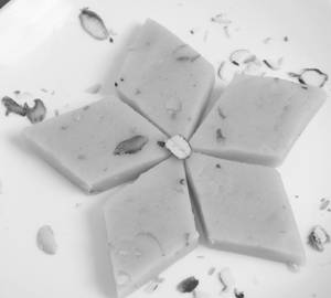 Badhan milk burfi