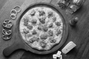 Very Very Peri Peri Pizza