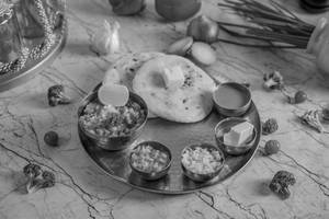 Matar Kulcha