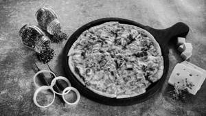Paneer Tikka Pizza