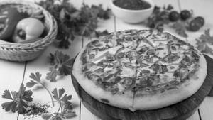 Peppy Paneer Pizza 