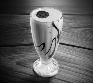 Oreo Milk Shake
