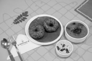 Masala Medu Vada