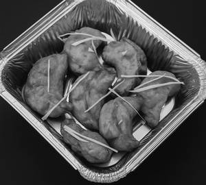Fried Chicken Momos [8 Pieces]