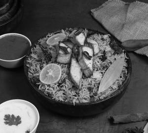 Hyderabadi Paneer Biryani With Dessert.