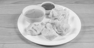Veg Paneer Momos