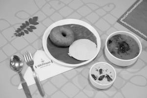 Idli Vada